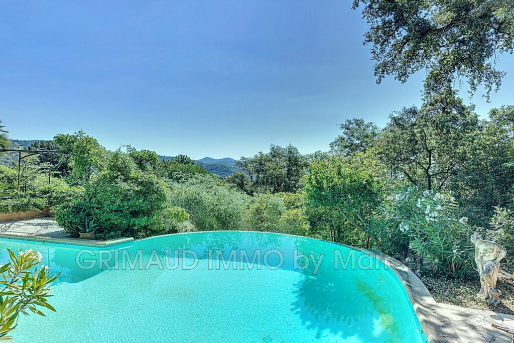 vente villa provençale 6 Pièce(s) – 6 pièces – 5 chambres – 4  – 180.00 m²