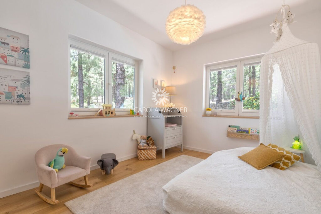 vente propriété 12 Pièce(s) – 12 pièces – 8 chambres – 4  – 550.00 m²