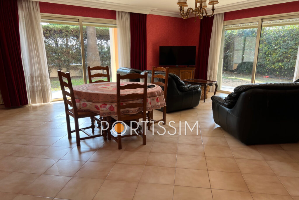 Appartement 3 pièces à VENDRE à St Laurent du Var face au port – 3 pièces – 2 chambres – 4  – 88.00 m²