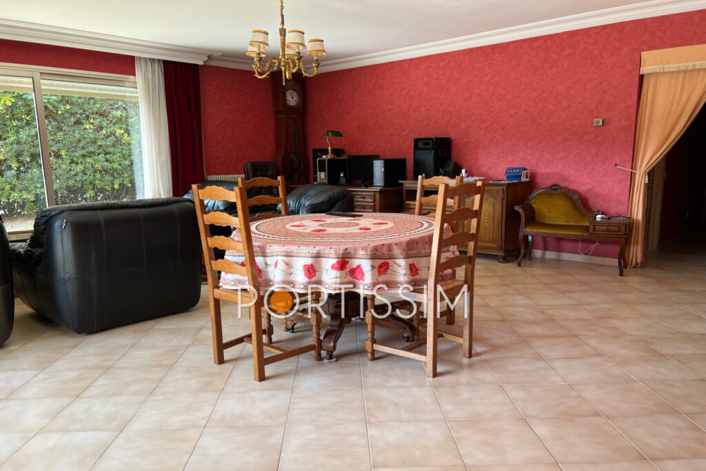 Appartement 3 pièces à VENDRE à St Laurent du Var face au port – 3 pièces – 2 chambres – 4  – 88.00 m²