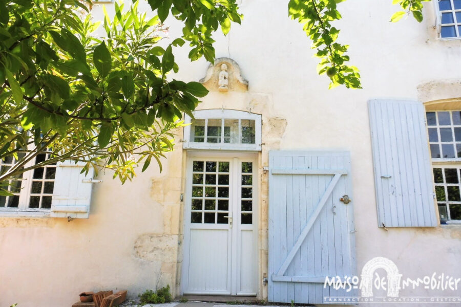 Maison à vendre à Arces