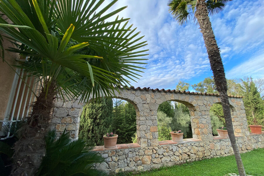 Maison à vendre à Mougins