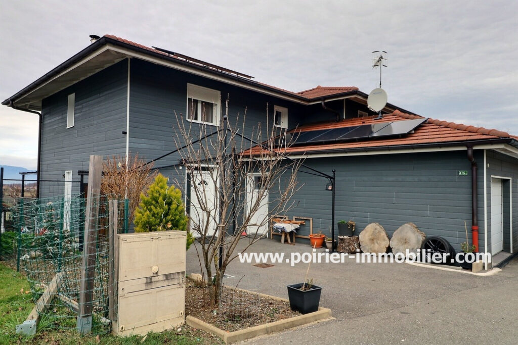 Maison mitoyenne – 4 pièces – 3 chambres – 6  – 96.65 m²