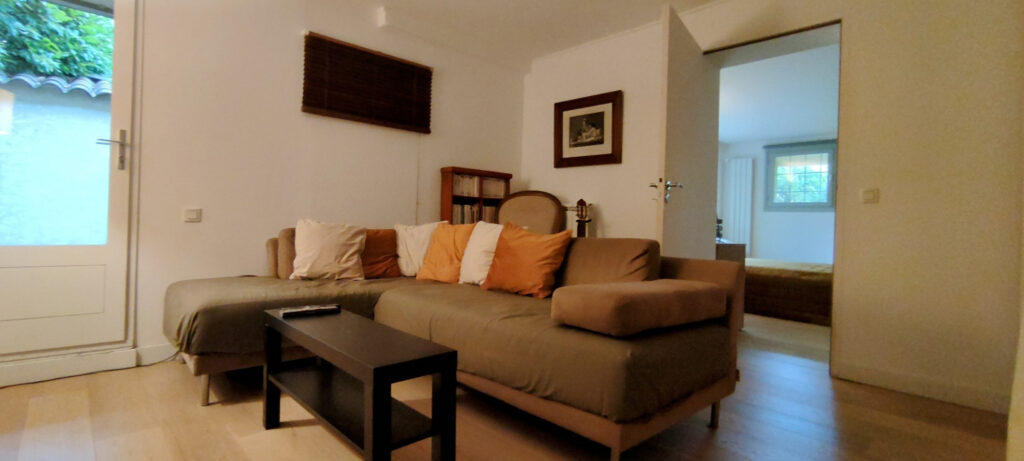 PROPRIÉTÉ ANSOUIS – 6 pièces – 4 chambres – 4  – 151.77 m²