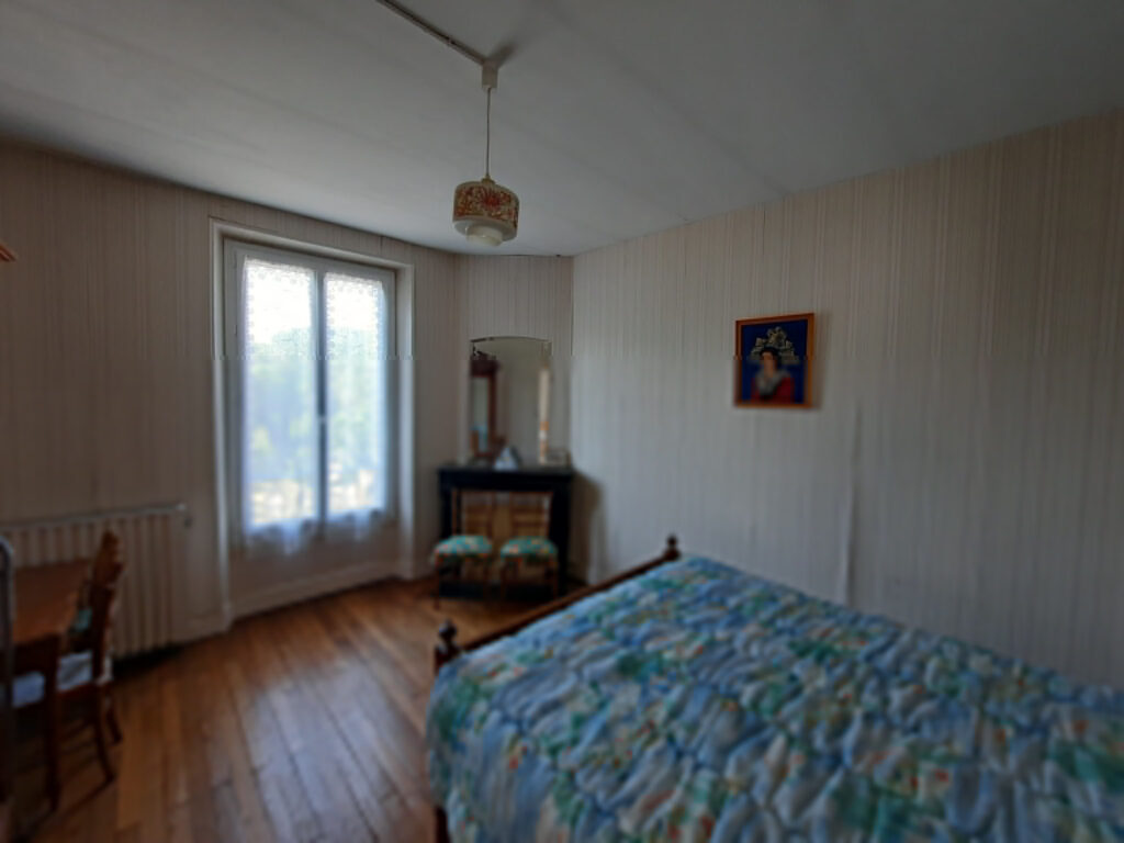 Entre Joigny et Migennes – 7 pièces – 4 chambres – NR  – 127.8 m²