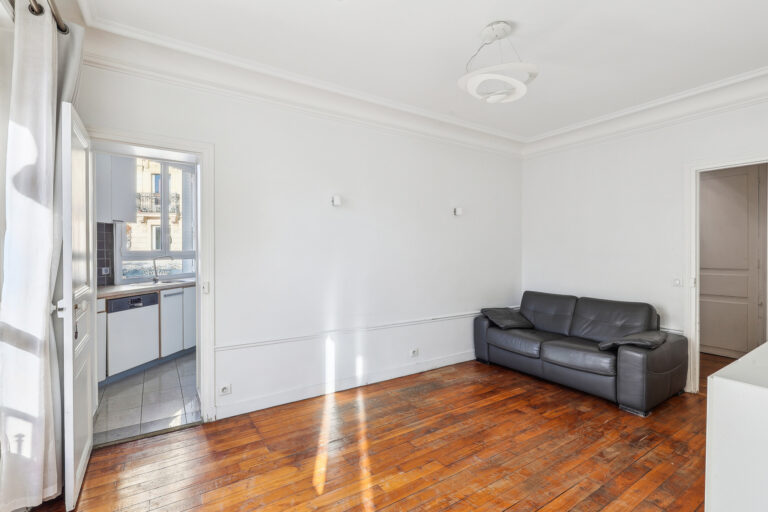 Paris 20me – Nation –  Appartement – 3 pièces – 2 chambres – 62 m²