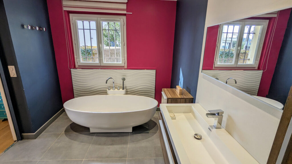 Maison de 168 m2 avec piscine et garage sur un terrain de 15 – 6 pièces – 5 chambres – 6  – 168 m²