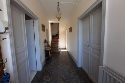 Entre Joigny et Migennes – 7 pièces – 4 chambres – 127.8 m²