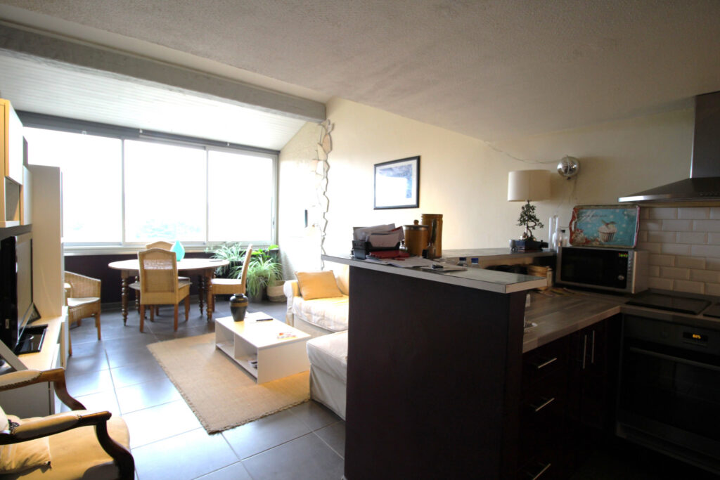 Duplex dans quartier résidentiel et calme – 3 pièces – 2 chambres – 6  – 57 m²