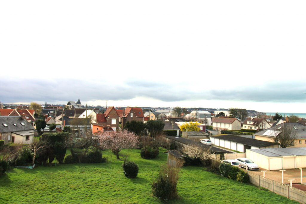 Appartement 3 pièces 69 m2 avec cave et parking à Dieppe Neu – 3 pièces – 2 chambres – 6  – 68.6 m²
