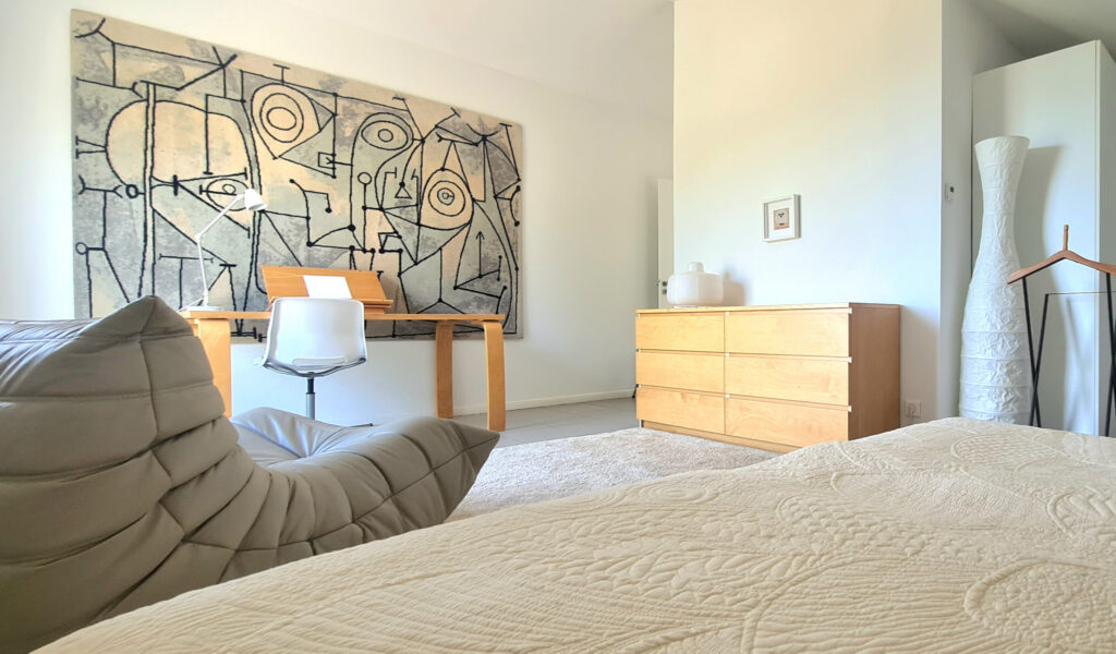 Villa d’architecte avec piscine  – 5 pièces – 3 chambres – 6  – 190 m²