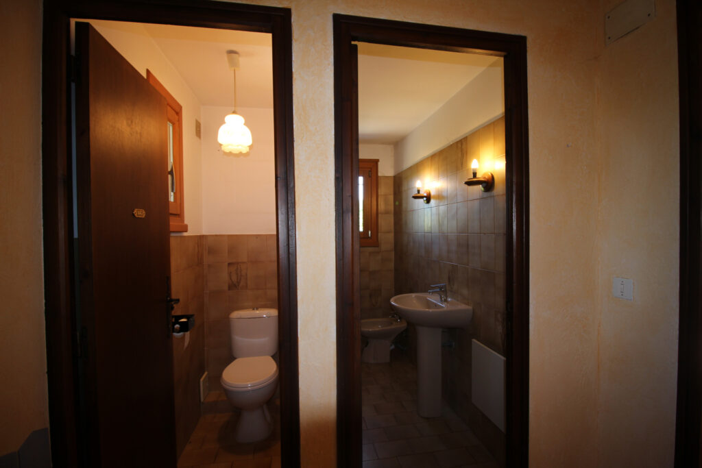 Maison de village avec cour – 4 pièces – 2 chambres – 6  – 85 m²