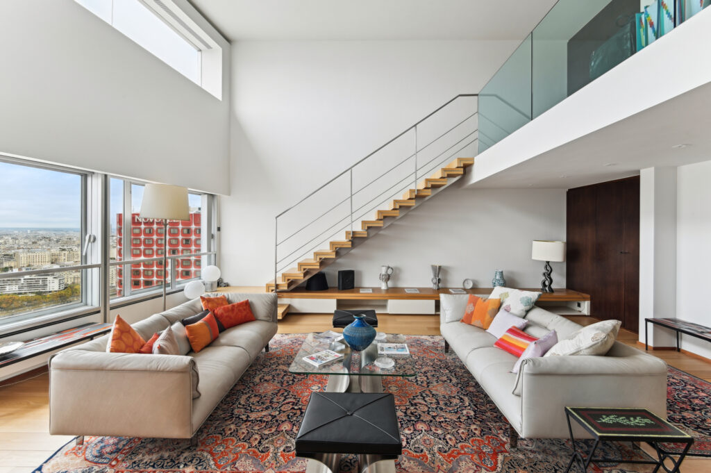 Paris 15ème – Beaugrenelle – Appartement Rare avec Terrasse  – 4 pièces – 3 chambres – NR  – 200 m²