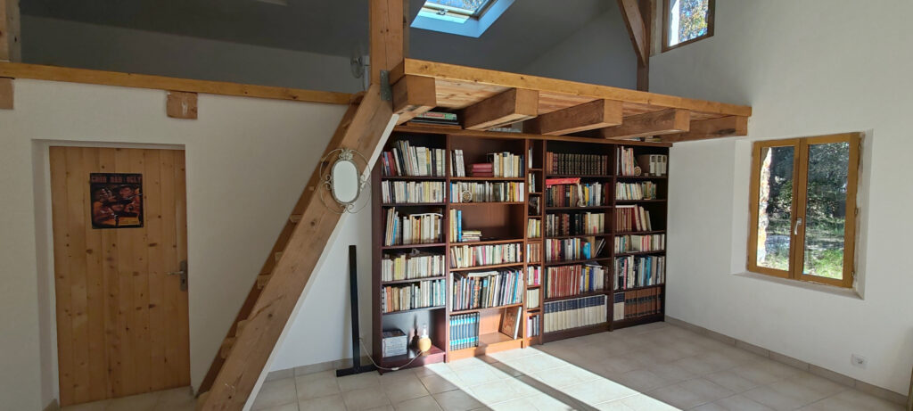 A vendre : ‘Le Mas des Oliviers’. – 8 pièces – 6 chambres – 6  – 206 m²