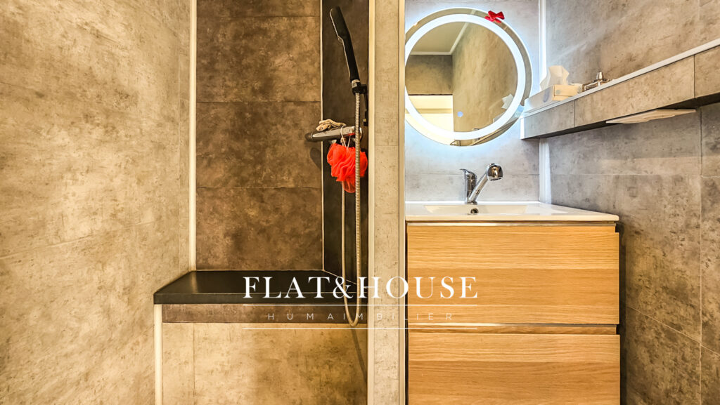 T1 bis + garage Box sous-sol /beaulieu / 35 .5 m2 – 1 pièce – NR chambres – 6  – 35.55 m²