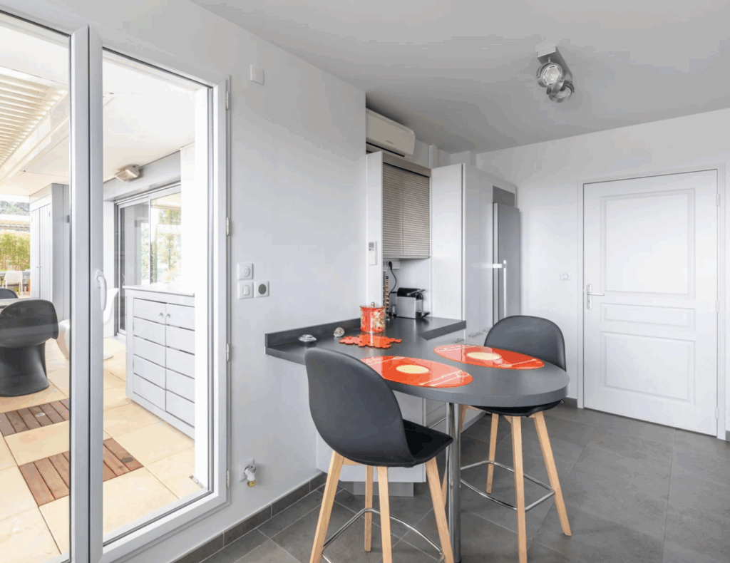 Appartement toit terrasse Tassin-La-Demi-Lune – 5 pièces – 3 chambres – 4  – 158.67 m²