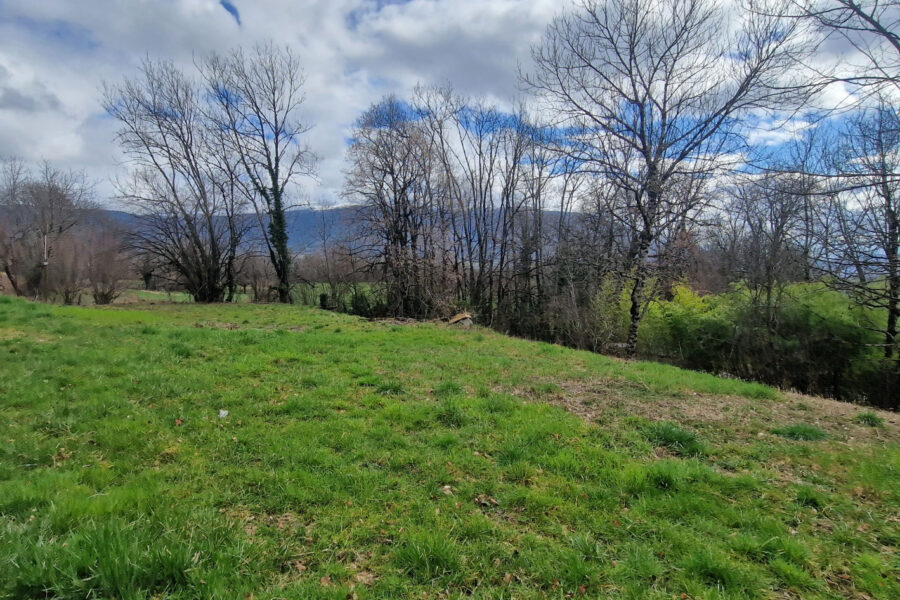 Terrain à vendre à Belmont-luthézieu