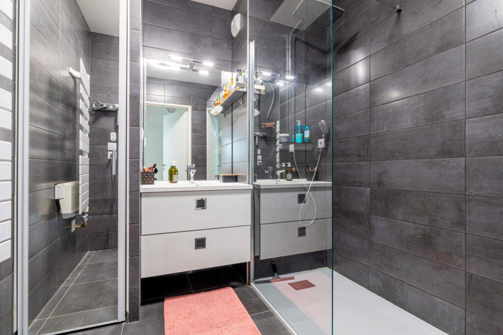 4 PIÈCES 90,06m2 – APPARTEMENT T4 SECTEUR MONTCHAT – 4 pièces – 3 chambres – 4  – 90.06 m²