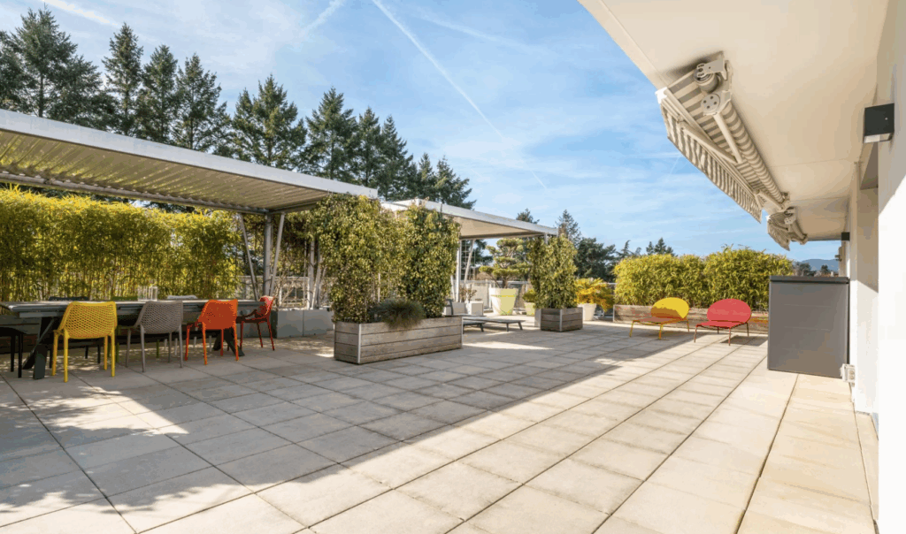 Appartement toit terrasse Tassin-La-Demi-Lune – 5 pièces – 3 chambres – 4  – 158.67 m²