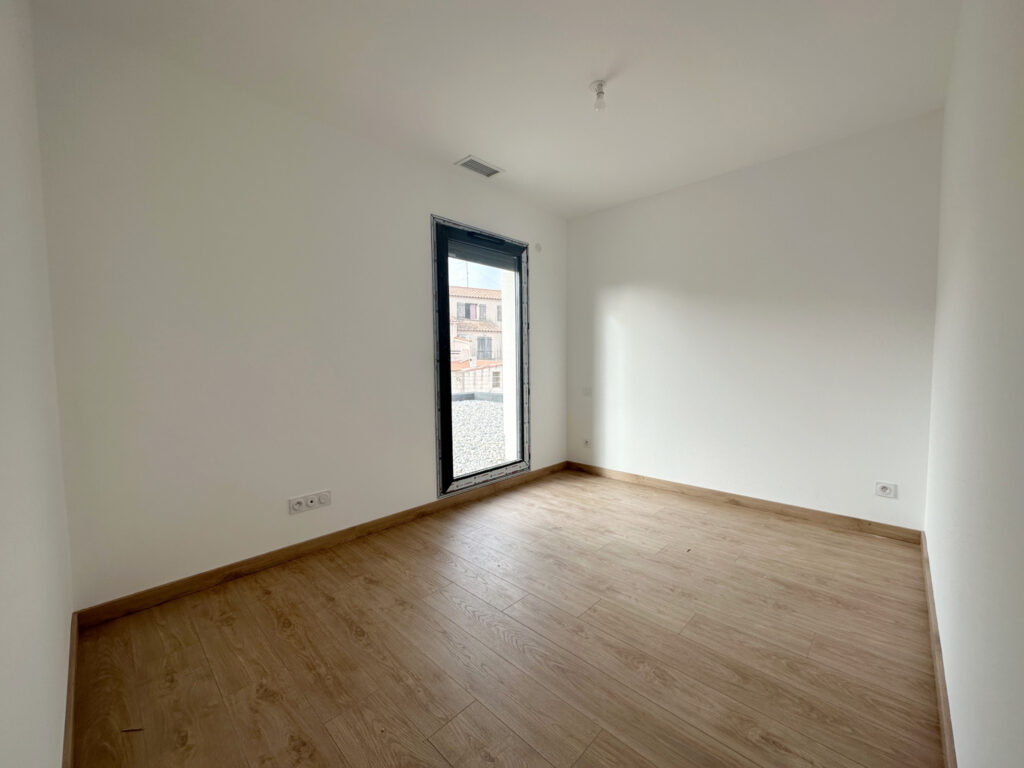 Perpignan Sud – Villa a étrenner Type 4 avec garage – 4 pièces – 3 chambres – NR  – 102.8 m²