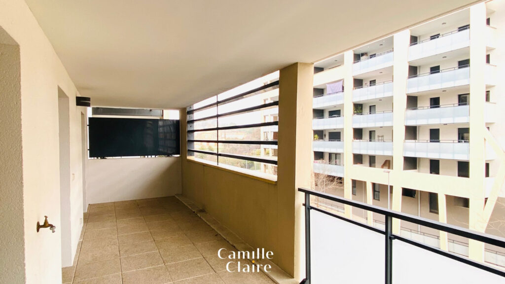 Vente Appartement 3 pièces avec grande terrasse et box dans  – 3 pièces – 2 chambres – NR  – 58 m²