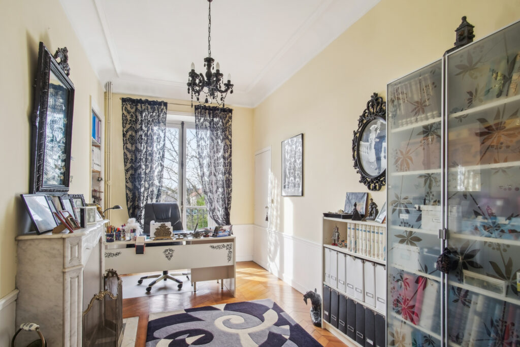 Dampmart (77) – Villas des Lions – Maison de Maître avec vue – 11 pièces – 5 chambres – NR  – 340 m²