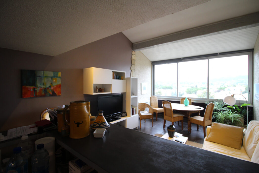 Duplex dans quartier résidentiel et calme – 3 pièces – 2 chambres – 6  – 57 m²