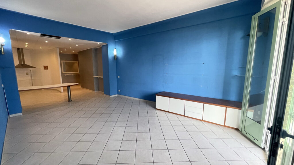 Promenade des Anglais – 4 Pièces en rez-de-jardin – 4 pièces – 3 chambres – 4  – 116.26 m²