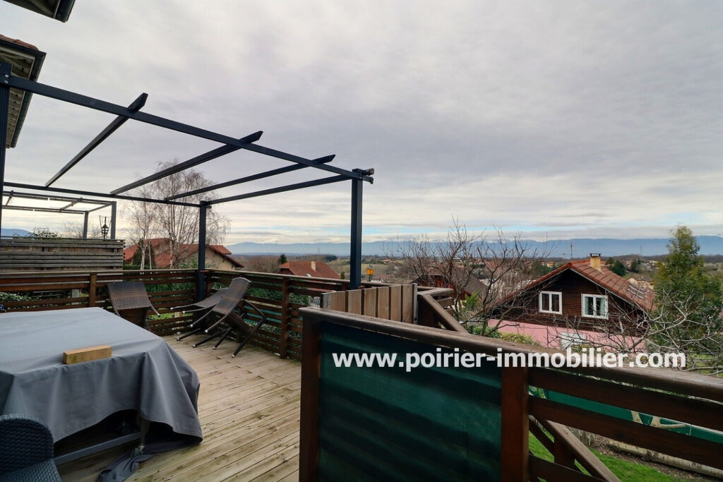 Maison mitoyenne – 4 pièces – 3 chambres – 6  – 96.65 m²