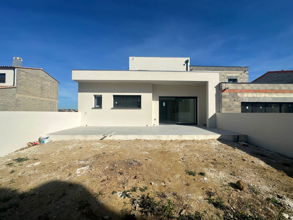 Perpignan Sud – Villa a étrenner Type 4 avec garage – 4 pièces – 3 chambres – NR  – 102.8 m²