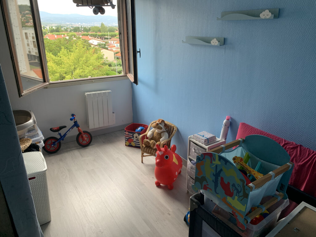 Appartement T3 de 66m2 avec balcon et 2 stationnements – 3 pièces – 2 chambres – NR  – 66 m²