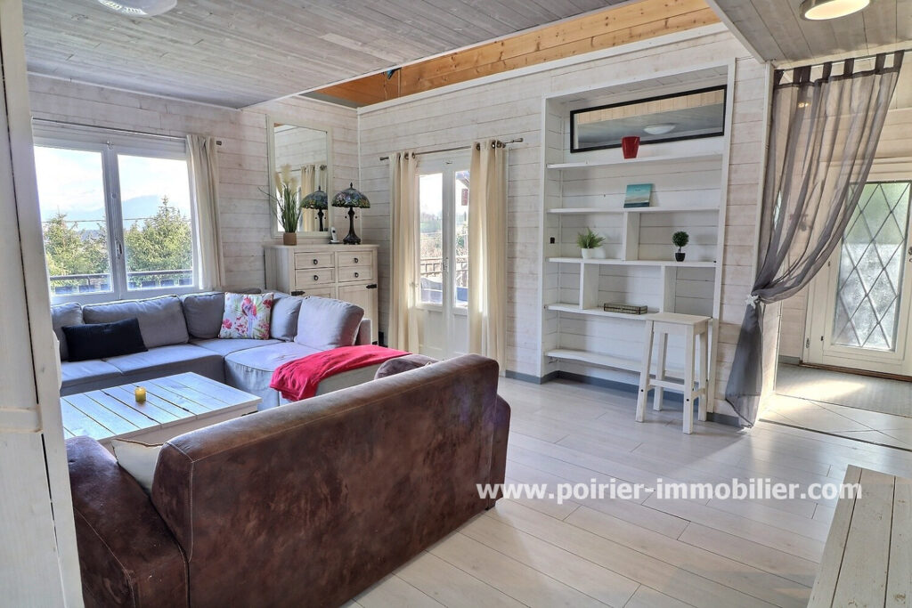 Maison – 4 pièces – 3 chambres – 6  – 144.34 m²