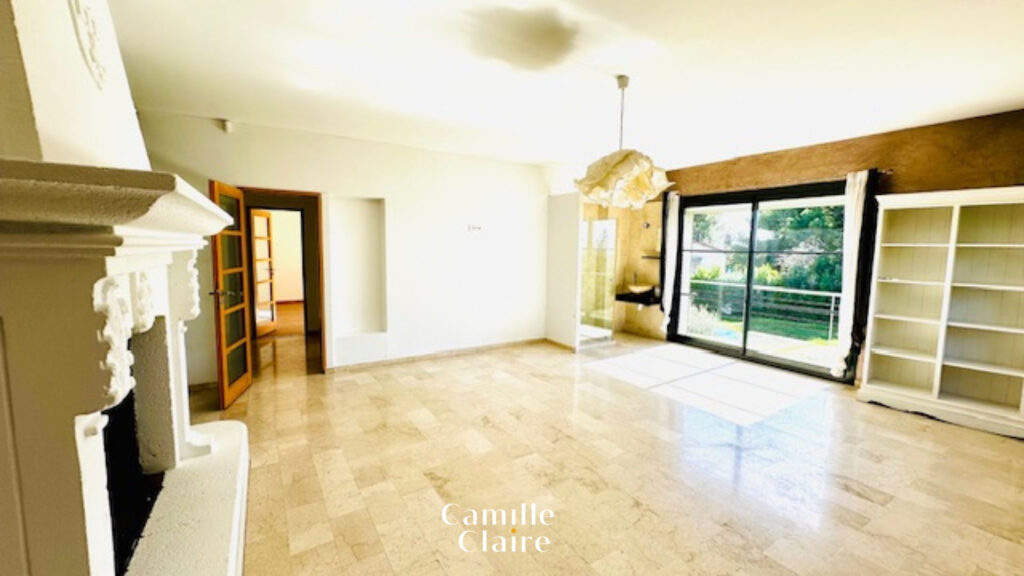 Maison contemporaine de prestige de 290m2 à 5 minutes du cen – 9 pièces – 7 chambres – NR  – 290 m²