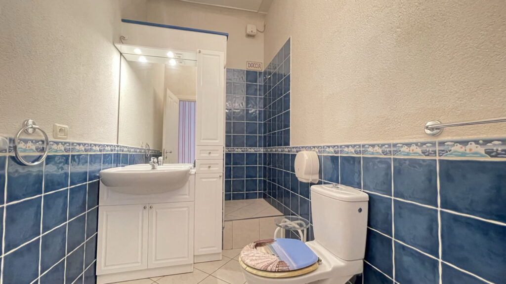 Promenade des Anglais – 4 Pièces en rez-de-jardin – 4 pièces – 3 chambres – 4  – 116.26 m²