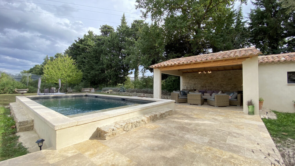 ‘MERVEILLE’ MAS D’EXCEPTION DE 260 m2 AVEC BASSIN PROVENCAL – 7 pièces – 4 chambres – NR  – 260 m²