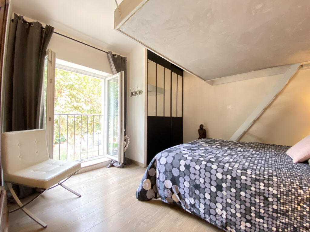 ‘MERVEILLE’ MAS D’EXCEPTION DE 260 m2 AVEC BASSIN PROVENCAL – 7 pièces – 4 chambres – NR  – 260 m²