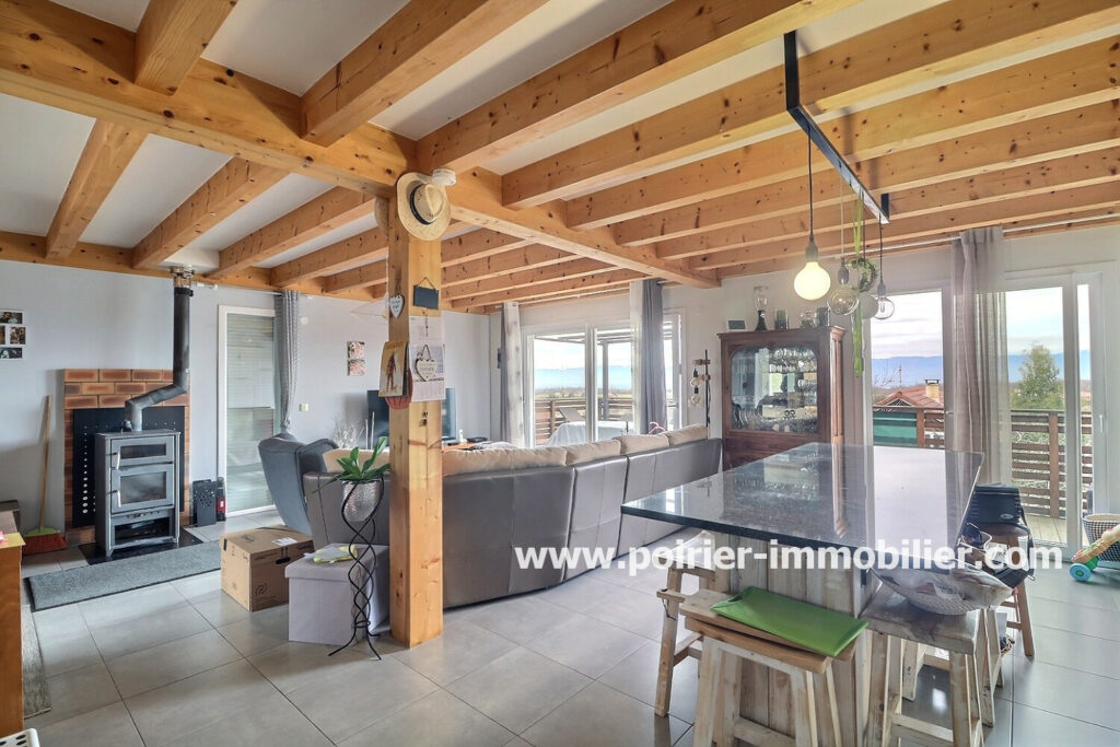 Maison mitoyenne – 4 pièces – 3 chambres – 6  – 96.65 m²