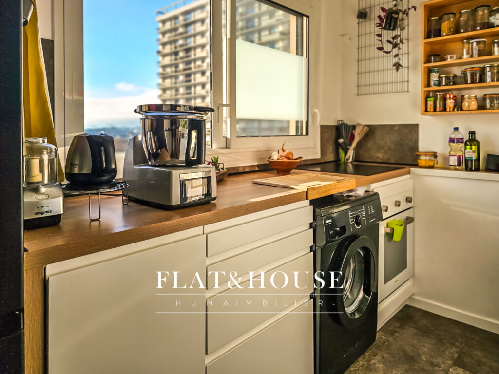 T1 bis + garage Box sous-sol /beaulieu / 35 .5 m2 – 1 pièce – NR chambres – 6  – 35.55 m²