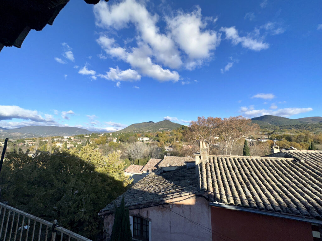 Maison de village à rénover – 7 pièces – 4 chambres – 6  – 160.6 m²