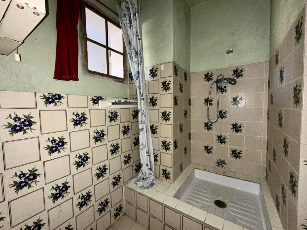 Maison de village à rénover – 7 pièces – 4 chambres – 6  – 160.6 m²