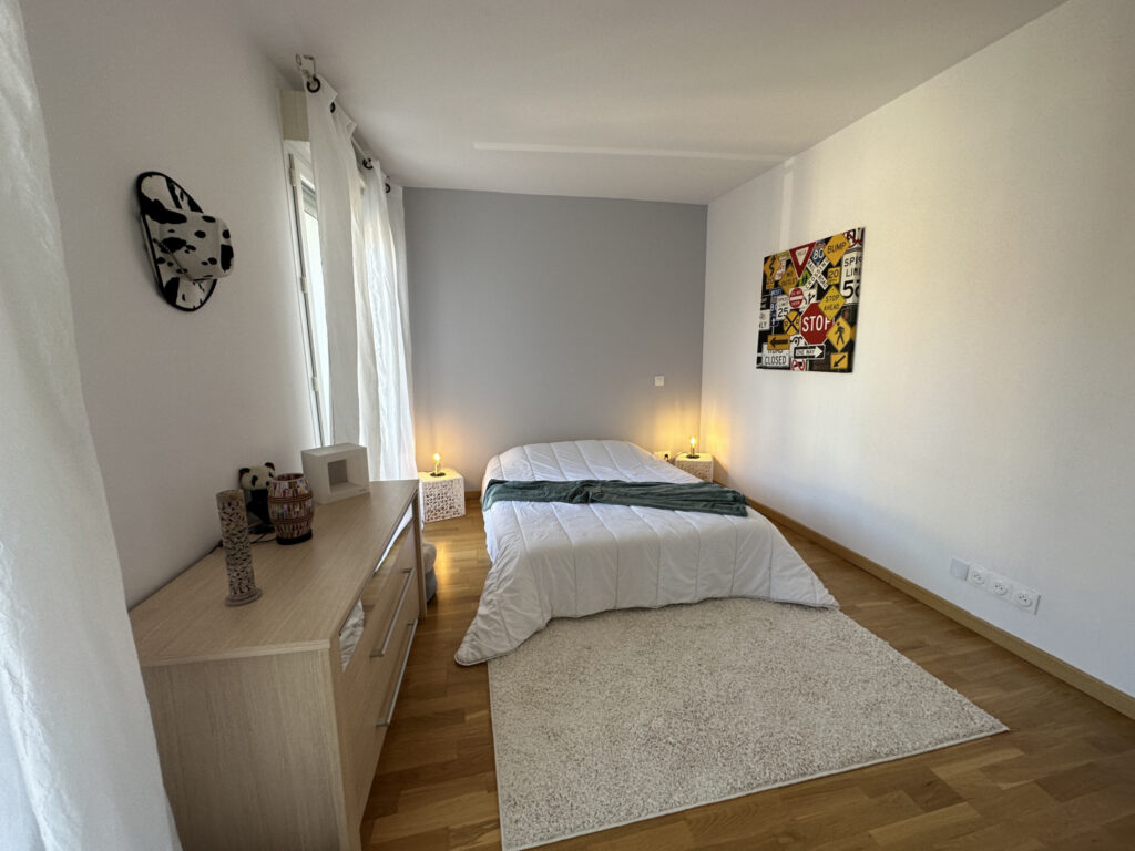 Le Boulou – Appartement 3 pièces 110m2 avec cour de 50m2 – 3 pièces – 2 chambres – NR  – 110 m²