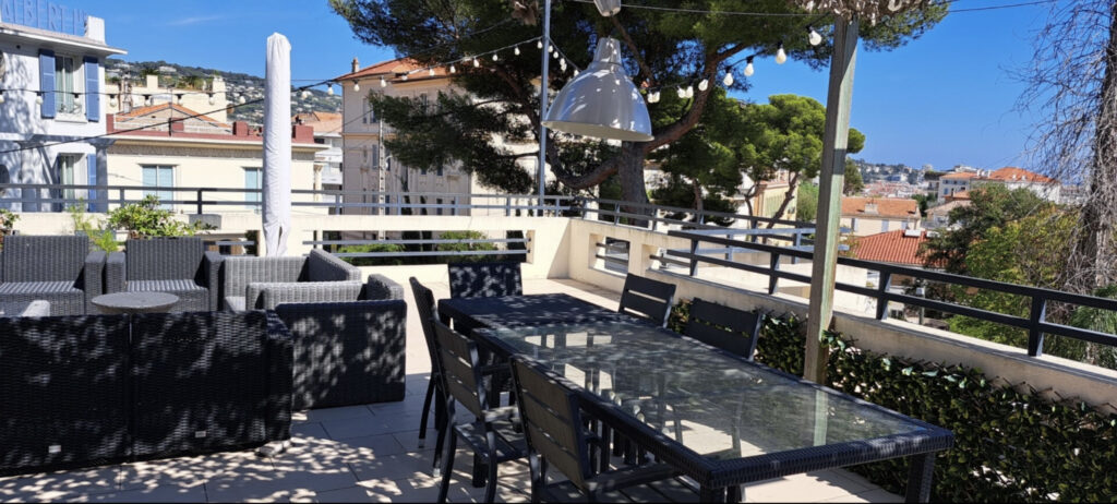 Maison Centre ville Cannes 140 m2 – 5 pièces – 4 chambres – NR  – 140 m²