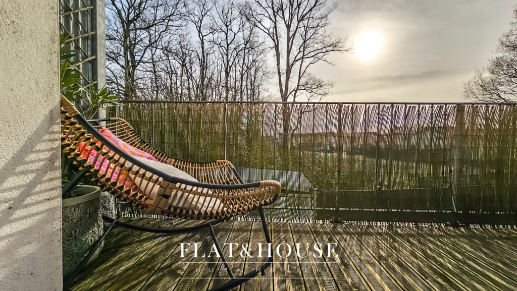 Lumineux dernier étage COUP DE COEUR  T3  66 m2 + Parking +  – 3 pièces – 2 chambres – 6  – 66 m²