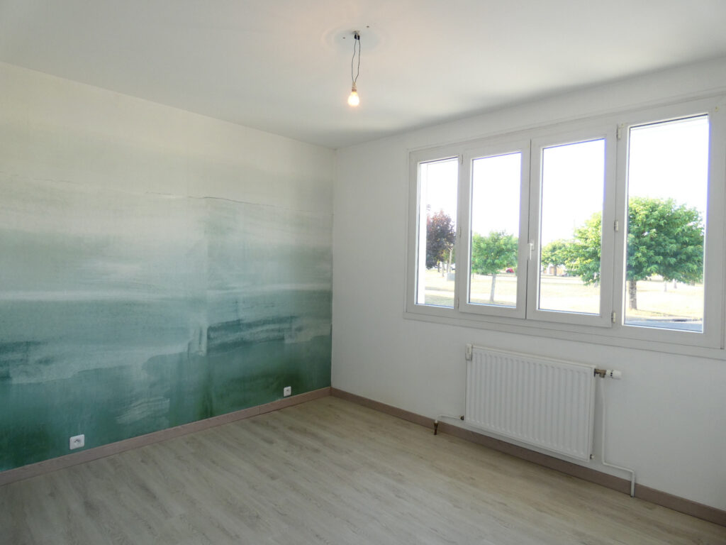 Maison rénovée avec piscine – 4 pièces – 3 chambres – 4  – 120 m²