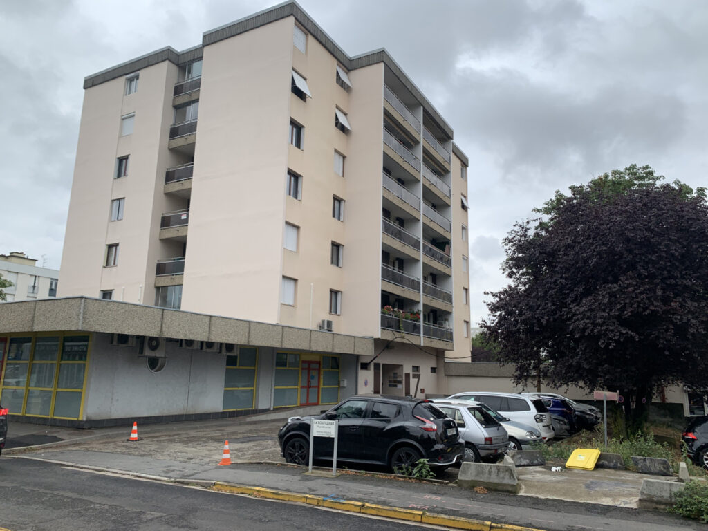 Appartement T3 de 66m2 avec balcon et 2 stationnements – 3 pièces – 2 chambres – NR  – 66 m²