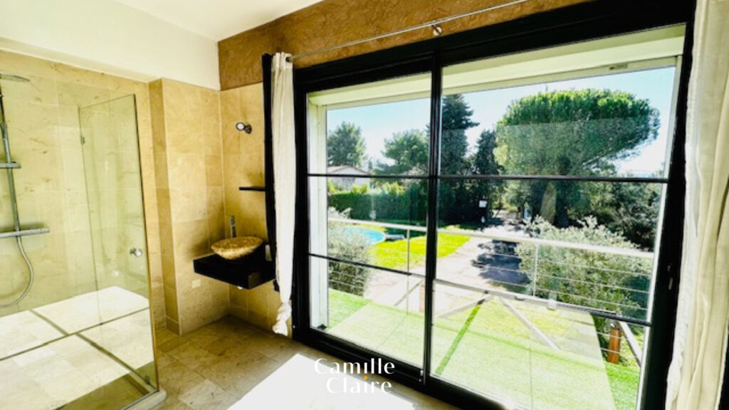 Maison contemporaine de prestige de 290m2 à 5 minutes du cen – 9 pièces – 7 chambres – NR  – 290 m²