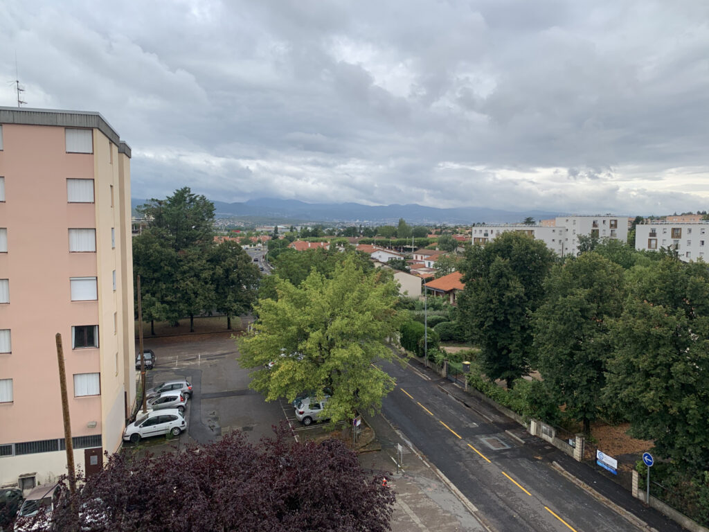 Appartement T3 de 66m2 avec balcon et 2 stationnements – 3 pièces – 2 chambres – NR  – 66 m²