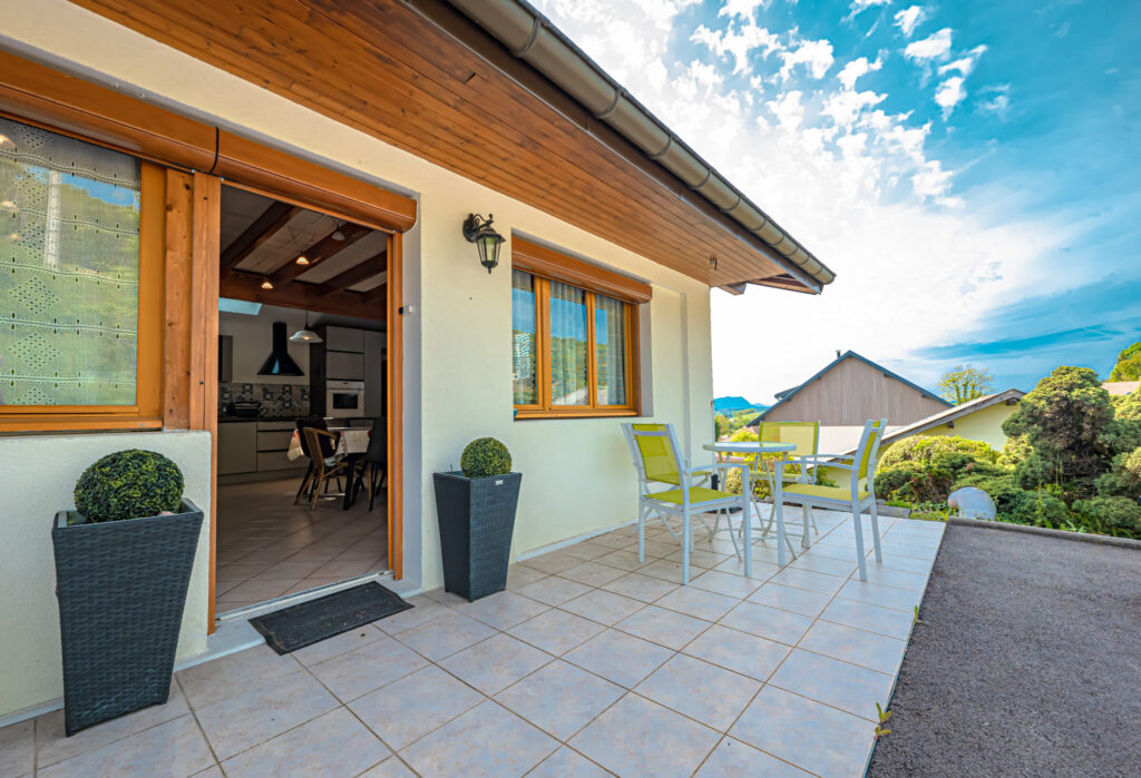 Propriété 4 pièces de 180 m2 habitables – 7 pièces – 3 chambres – 6  – 180 m²