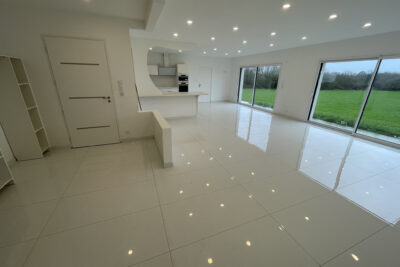 Maison 5 pièces 142m2 – 5 pièces – 4 chambres – 142 m²