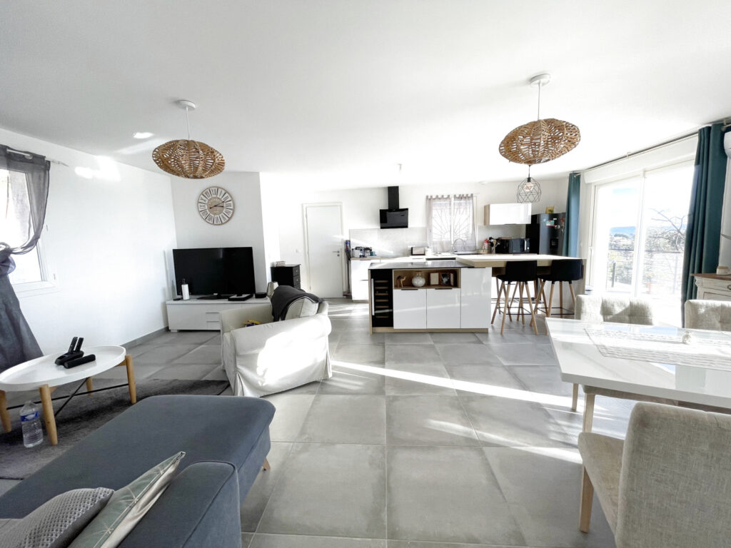 Vente villa individuelle neuve T4 avec garage – 4 pièces – 3 chambres – 6  – 91 m²